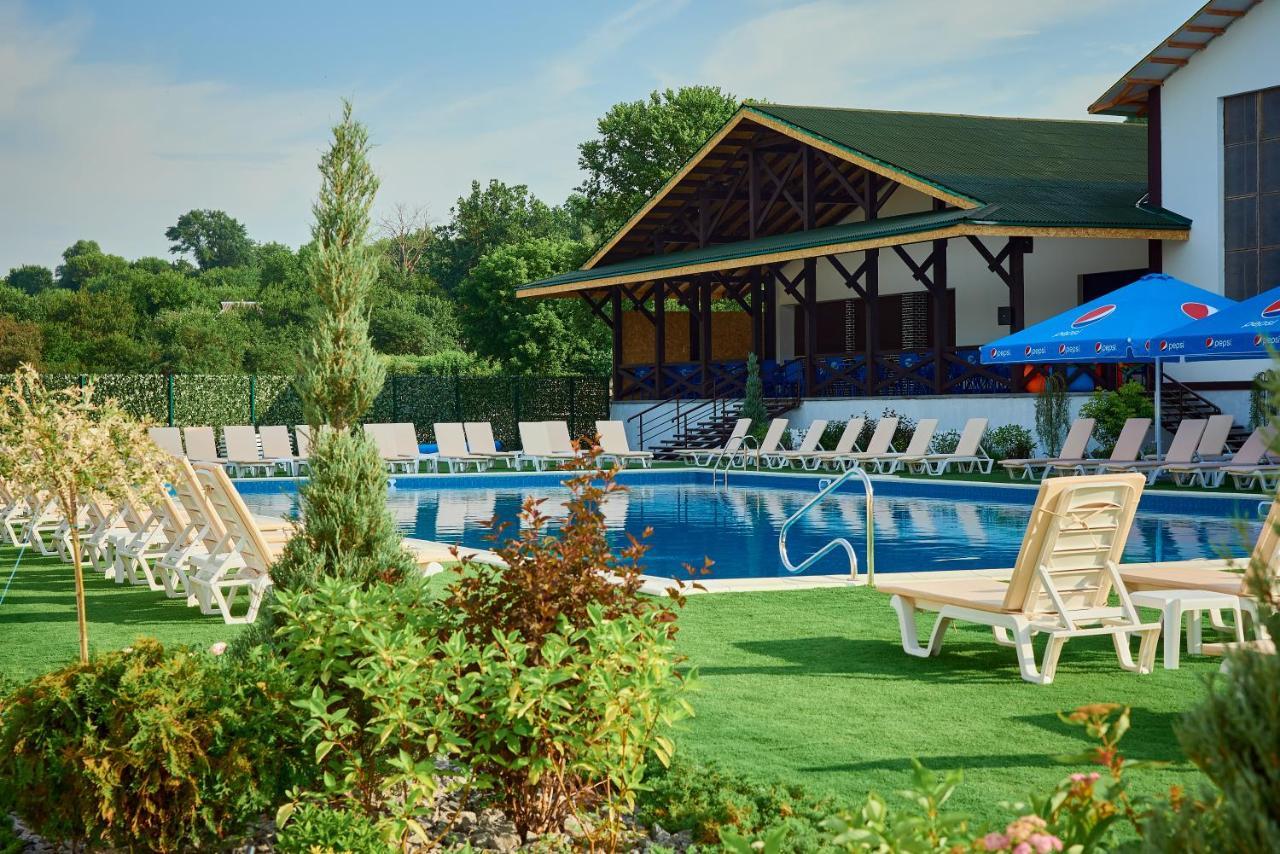 Hotel Lubenska Sloboda Olshanka Zewnętrze zdjęcie