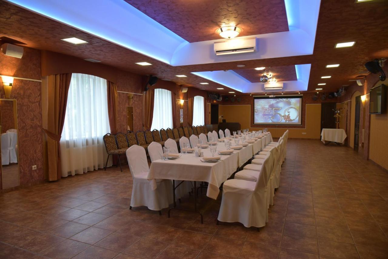 Hotel Lubenska Sloboda Olshanka Zewnętrze zdjęcie
