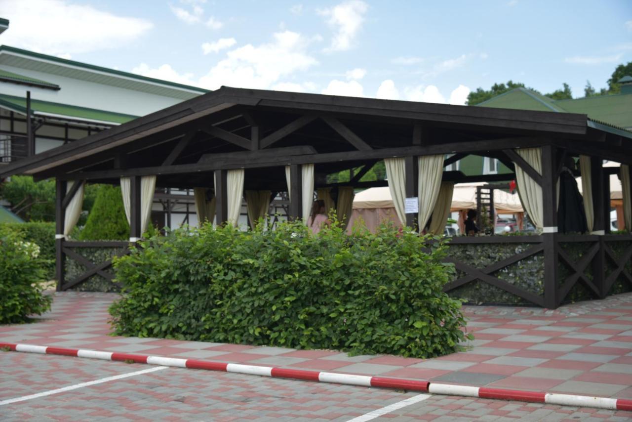 Hotel Lubenska Sloboda Olshanka Zewnętrze zdjęcie