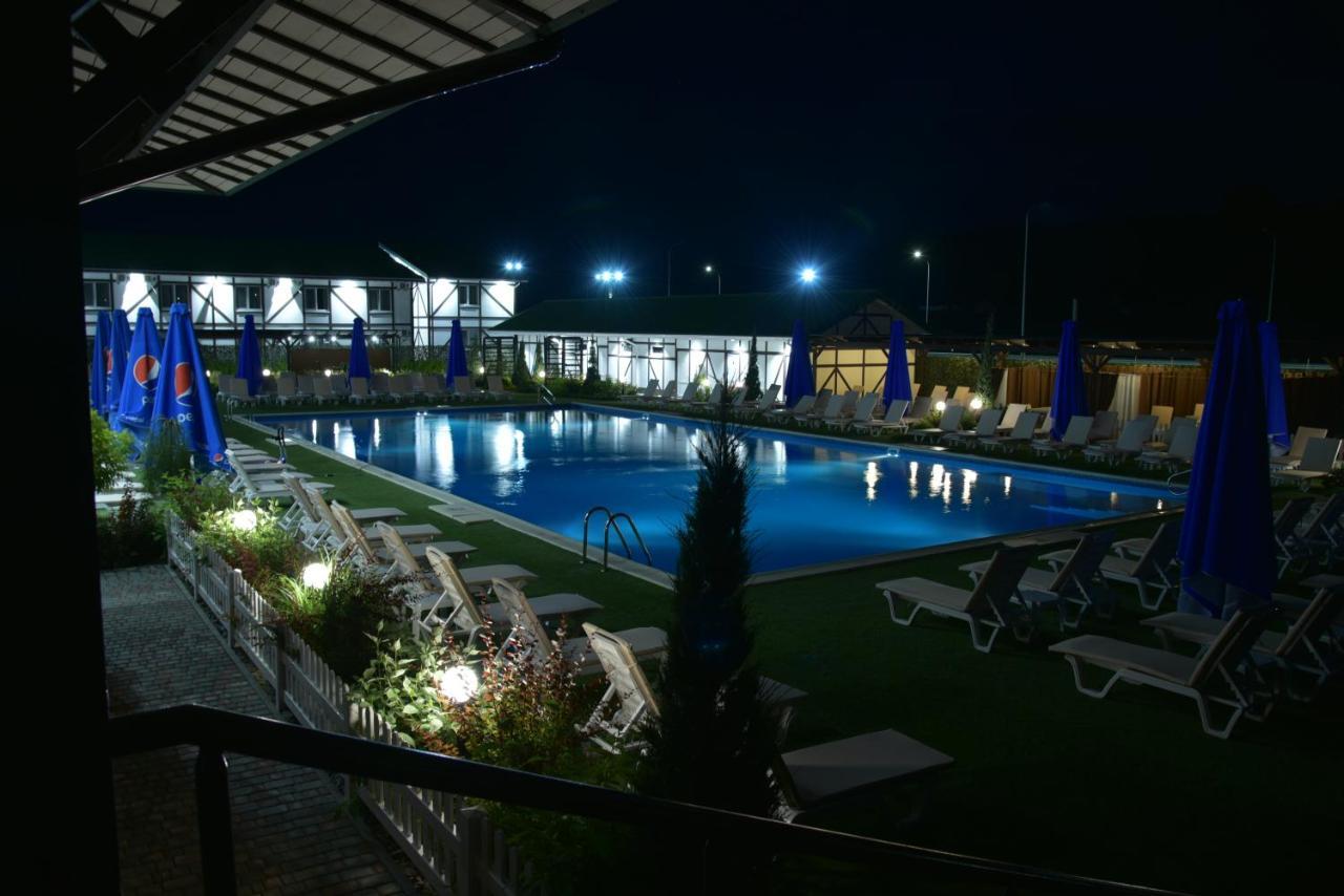Hotel Lubenska Sloboda Olshanka Zewnętrze zdjęcie