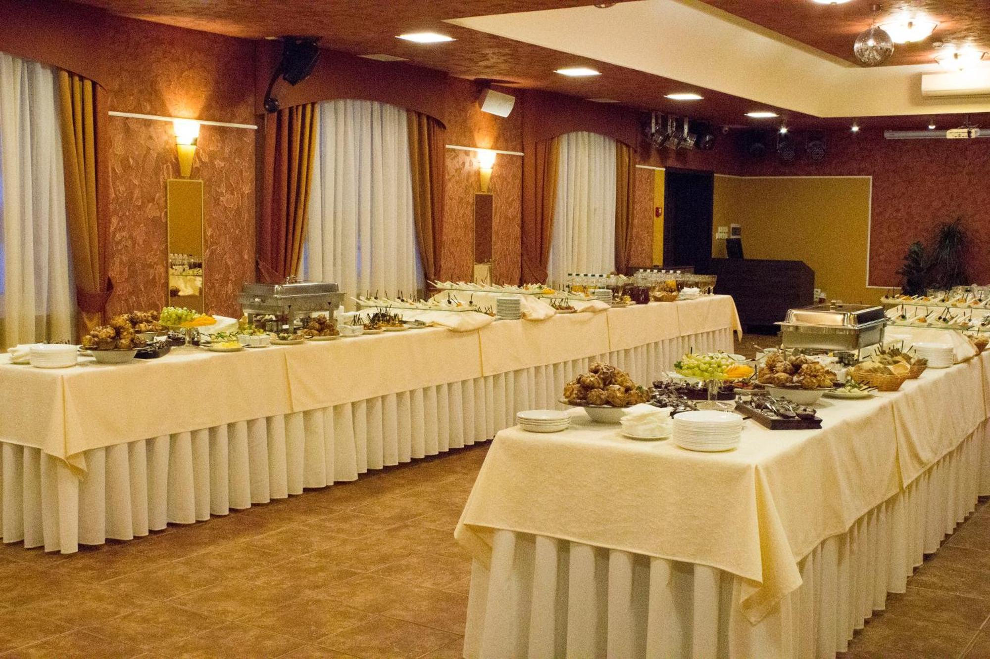 Hotel Lubenska Sloboda Olshanka Zewnętrze zdjęcie