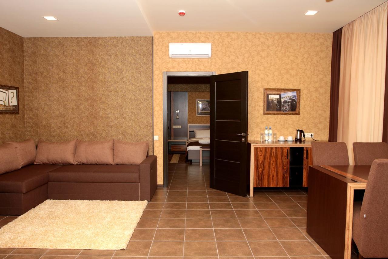 Hotel Lubenska Sloboda Olshanka Zewnętrze zdjęcie